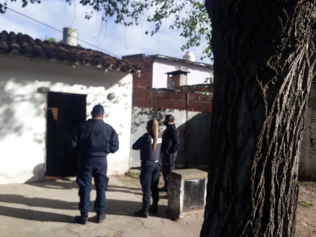 La policía de Santa Clara allanó una vivienda y avanzó en la investigación por un robo en Camet Norte