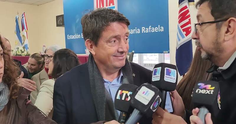 La presión del ministro de Economía, Luis Caputo, para despedir a unos 1500 técnicos fue el detonante