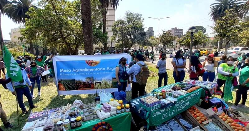Rossi: "Los 8.000 productores cooperativos podrían producir alimentos sanos para millones de argentinos"