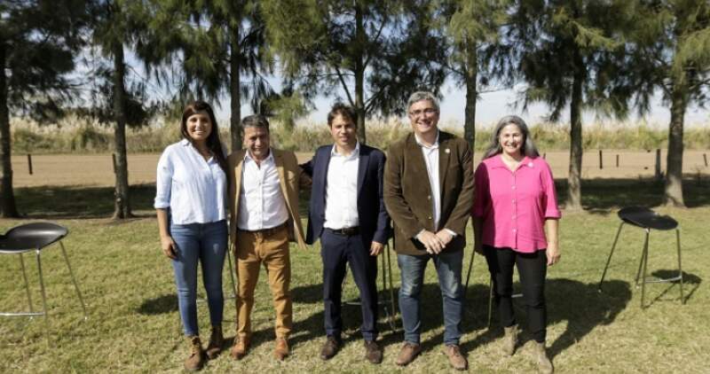 El intendente Jorge Paredi participó de la presentación en la localidad de General Guido