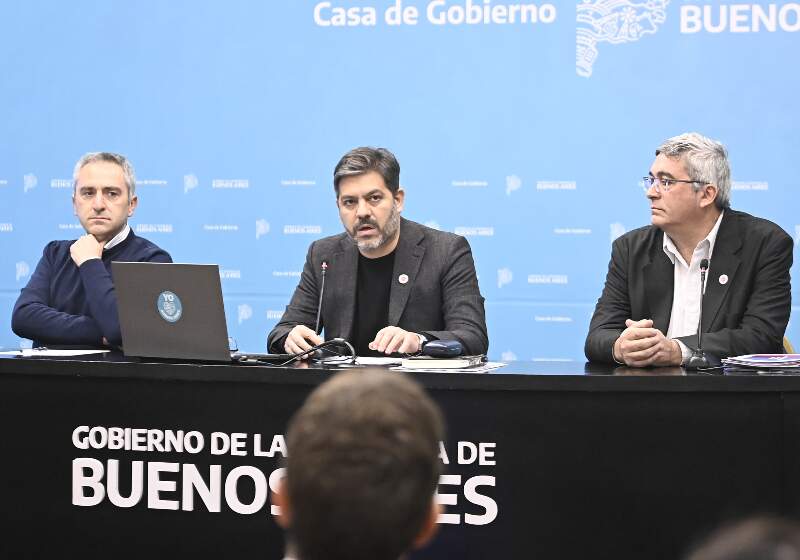 Lo afirmó el ministro de Gobierno en conferencia de prensa junto a los ministros de Desarrollo de la Comunidad, Andrés Larroque, y Desarrollo Agrario, Javier Rodríguez. 