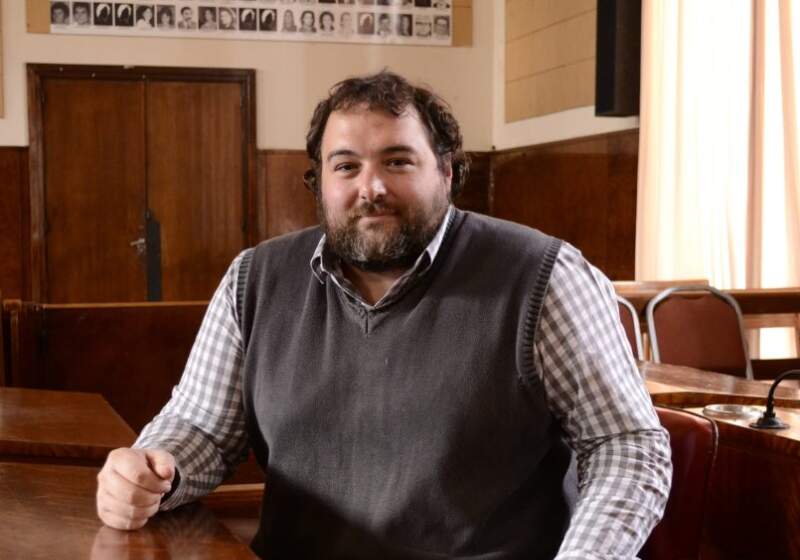 Se trata de Marcelo Carrara, amigo del Diputado de La Libertad Avanza Alejandro Carrancio y del equipo de trabajo del referente del PRO marplatense, Emiliano Giri.