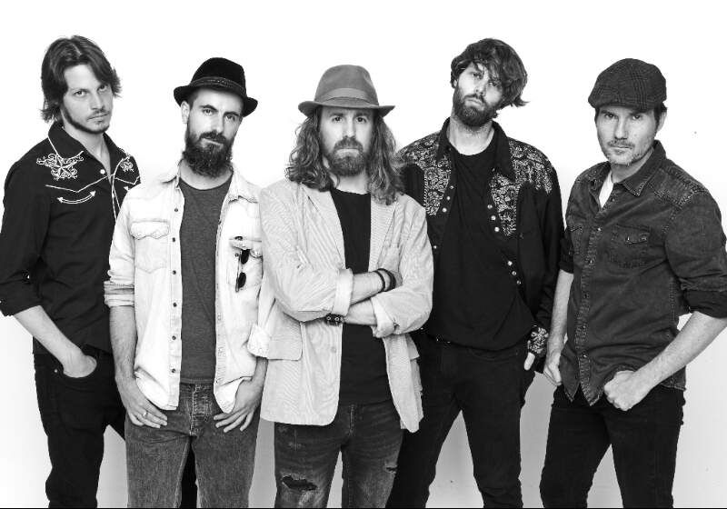 Las bandas españolas presentan una historia "que te erizan la piel y que te hacen reflexionar sobre el mundo en el que vivimos".