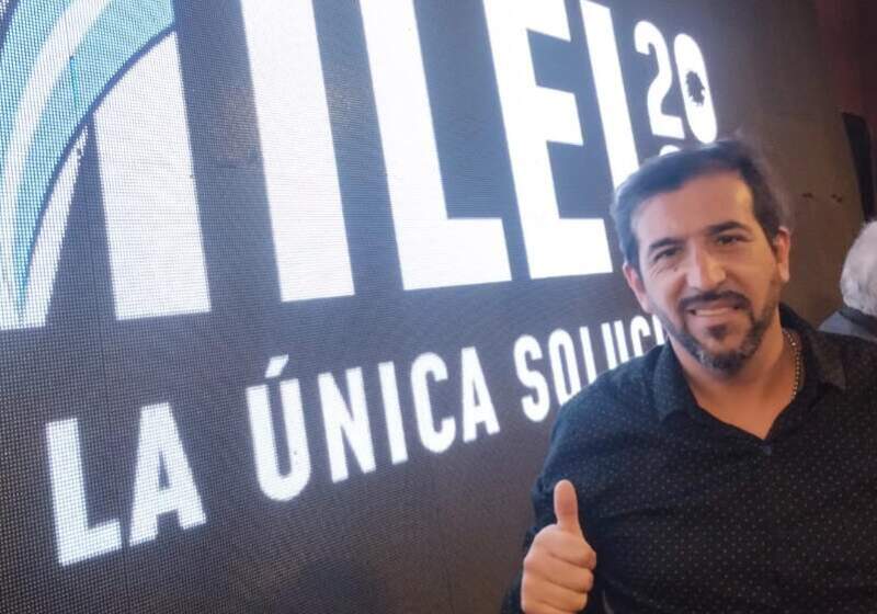 Cristián León de La Libertad Avanza, cuestionó la visita de Axel Kicillof a Santa Clara.