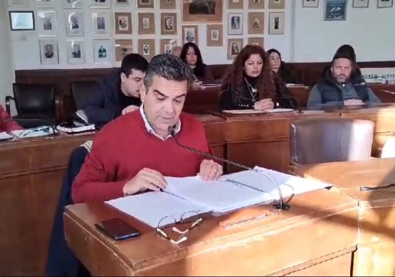 Será este miércoles en "los términos del art. 68 inciso 5 de la ley Orgánica de las municipalidades". El resto de los temas polémicos, no será parte del temario.