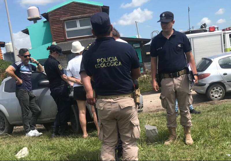 Desde el municipio aclararon que se trató de trabajos preliminares al inicio de la obra. Los manifestantes denuncian la ilegalidad de las tareas realizadas.
