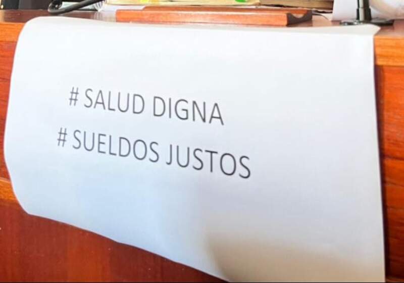 La oposición pidió que se terminen con "aprietes al personal" y la renuncia del Secretario Ludovico Gordon. El oficialismo aseguró que tiene voluntad de "diálogo". 