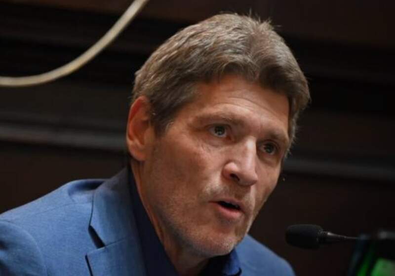 El diputado de La Libertad Avanza anunció que presentaría un proyecto por día para eliminar normas que consideró obsoletas. Apuntó a reducir la intervención estatal.