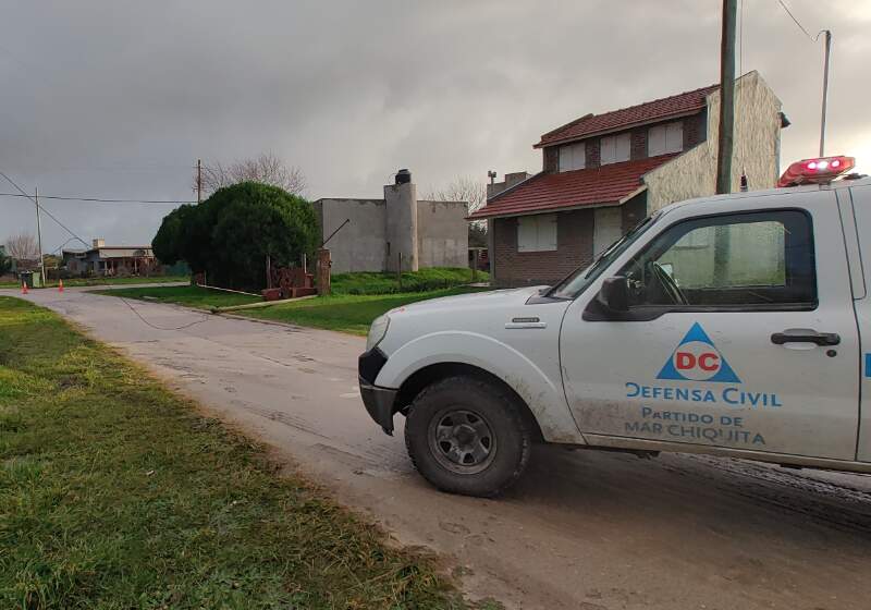 Tras el alerta naranja por vientos intensos, el Servicio de Hidrografía Naval anticipó una marea de hasta 2,5 metros. No se registraron mayores incidentes.