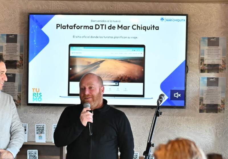 El Intendente de Mar Chiquita, Walter Wischnivetzky encabezó la presentación de la Plataforma Web de Turismo del modelo de Destinos Turísticos Inteligentes.