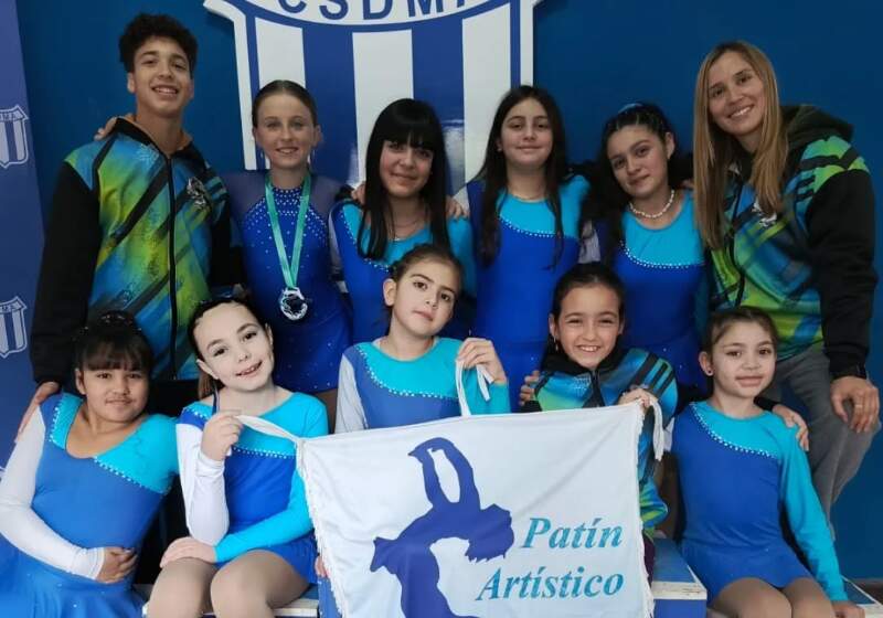 Representantes de la Escuela Municipal compitieron con coreografías individuales y en dúo. Todas lograron subir al podio.