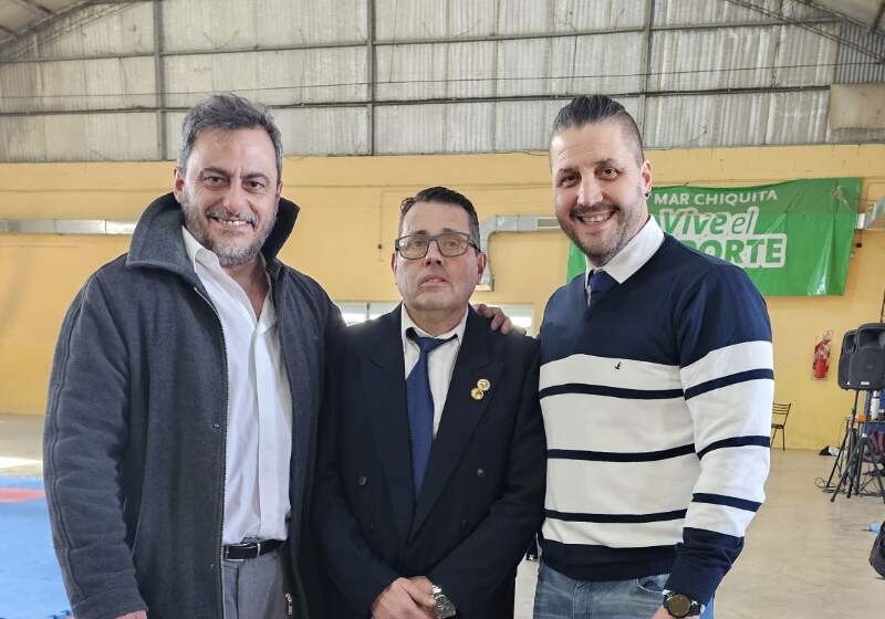 El evento, en las modalidades de Formas, Lucha y Técnicas Especiales, reunió a alumnos de la escuela Innae, dirigida por el maestro Gustavo Balbis.