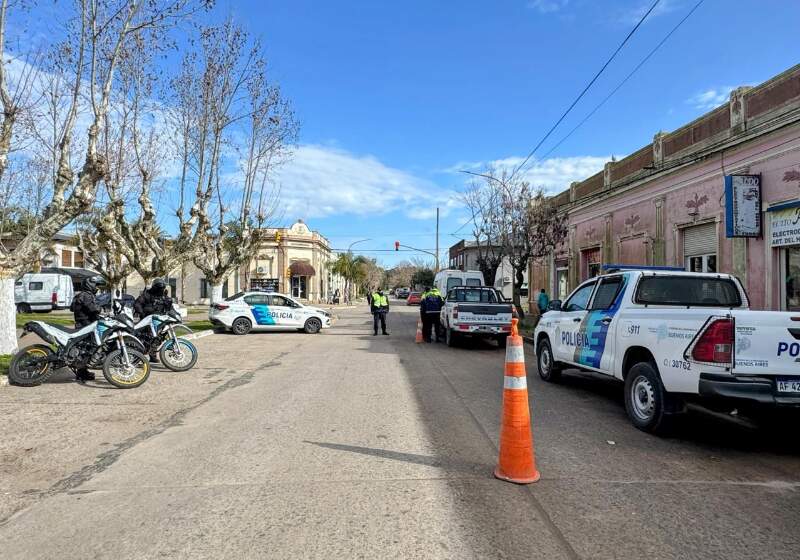 Participaron distintas fuerzas policiales del distrito. Se identificaron vehículos y personas durante toda la jornada.