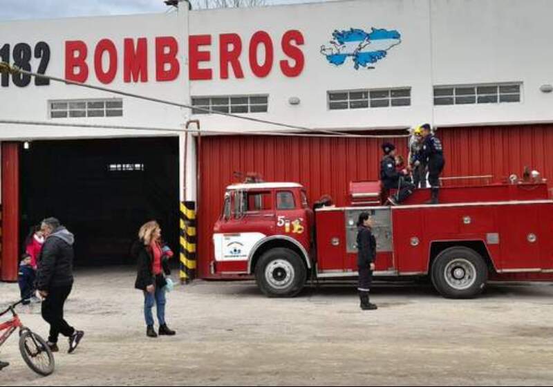 La campaña solidaria busca reunir dulces para entregar a niños y niñas en una jornada festiva.