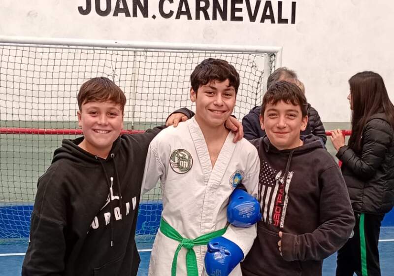 El joven de Mar de Cobo se consagró en Taekwon-Do ITF de la categoría combate hasta 55 kilos.