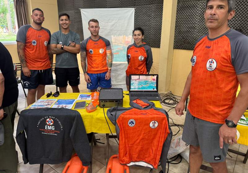 Hubo muestras de gastronomía, confección de indumentaria, nuevos sistemas de construcción y de la Escuela Municipal de Guardavidas. 