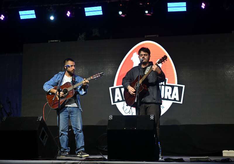 La Plaza Libertad fue el punto de encuentro de vecinos y visitantes durante el fin de semana largo.