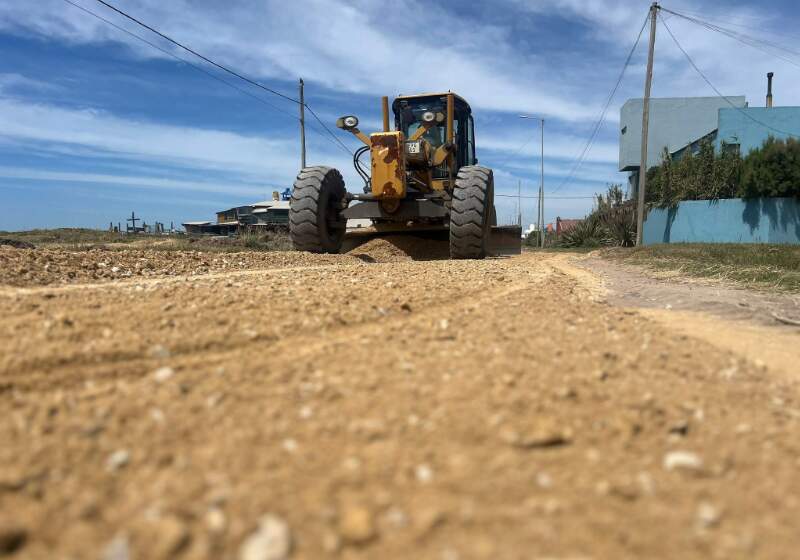 A través de la Delegación Santa Clara, a cargo de Fabián Jacquet, se informó sobre el engranzado de la Avenida Estado Plurinacional de Bolivia.