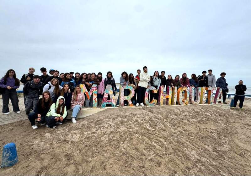 La jornada fue encabezada por el intendente Walter Wischnivetzky junto a otros funcionarios.