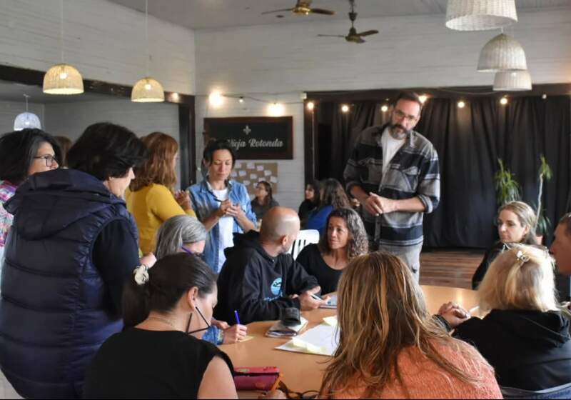 La Secretaría de Turismo y Ambiente, a cargo de Edgardo Veble, organizó talleres en la Rotonda del Viejo Contrabandista.