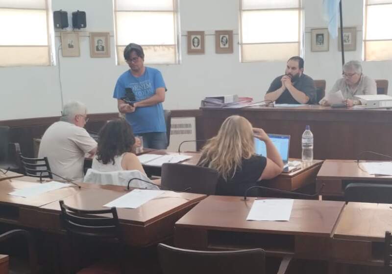 Ocurrió este viernes sin la participación de casi toda la oposición y con el quorum mínimo.