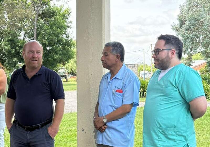 Remplazó a Manuel Arévalo, quien fue designado Secretario de Salud por el Intendente Walter Wischnivetzky.