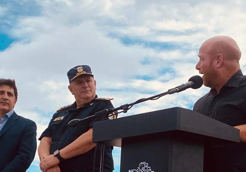 El intendente recibió al gobernador y destacó la presencia de la Provincia en un contexto de dificultades nacionales.