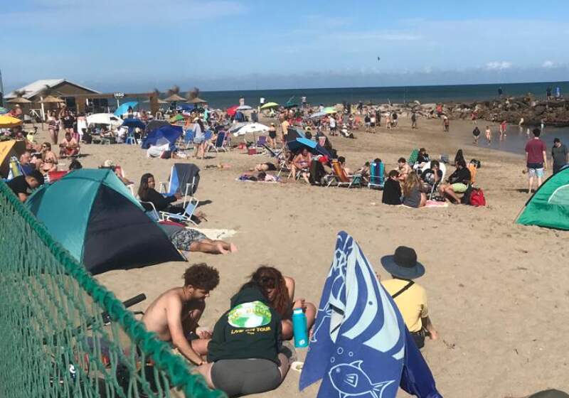 El SMN anticipó cielo despejado y temperaturas elevadas para este domingo, en medio de la llegada de turistas.