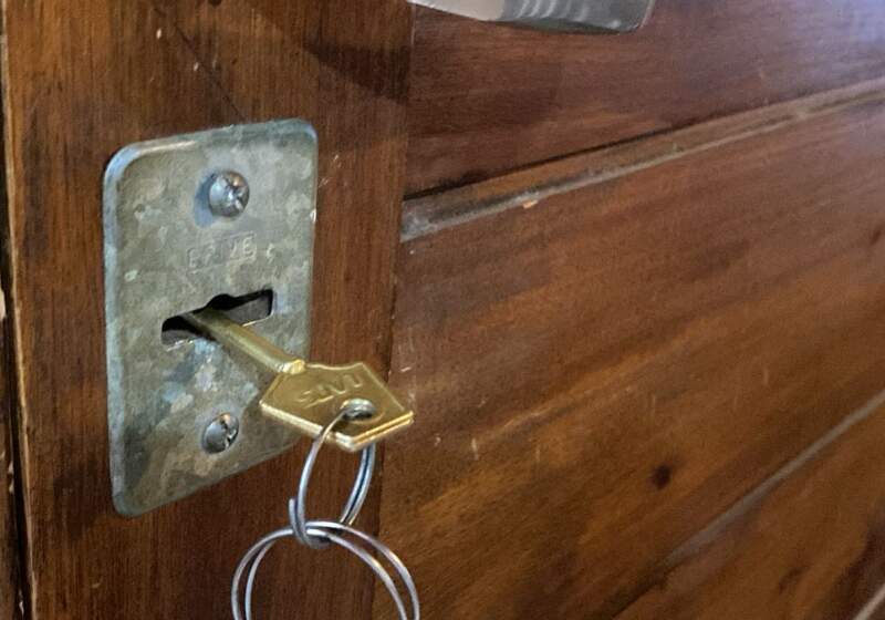 Personal policial acudió a una vivienda de calle Valencia tras la denuncia de una pareja, en una causa que investiga la Fiscalía Descentralizada de Mar Chiquita.