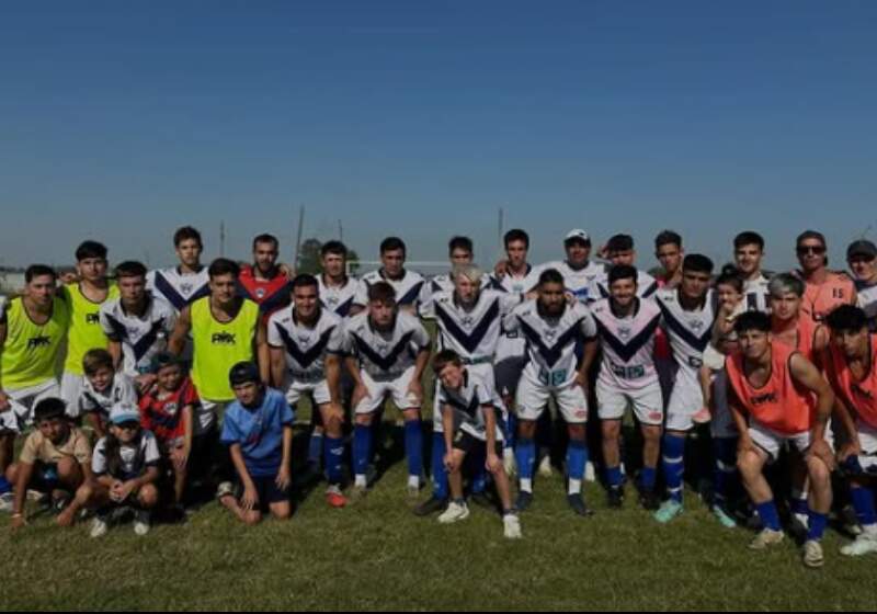 El equipo de Coronel Vidal venció 2 a 0 a Defensores en el estadio Hugo Andino y definirá el título el 4 de enero.