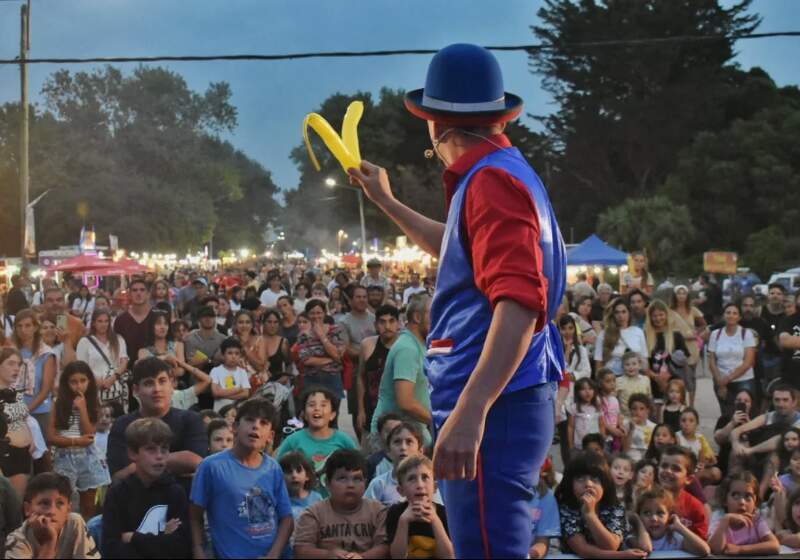 Balneario Parque Mar Chiquita cerró cuatro jornadas con propuestas culturales y acciones ambientales.