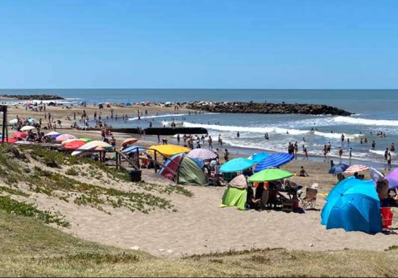 El relevamiento incluyó a las plazas hoteleras. Además, Aubasa registró un intenso movimiento vehicular en los peajes de las Autovías 2 y 11.