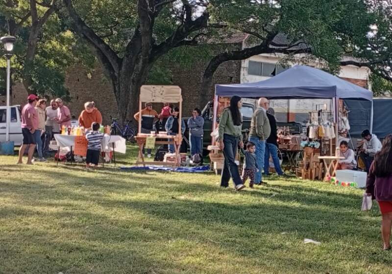 La Municipalidad de Mar Chiquita acompañó la apertura y confirmó que el encuentro se repetirá todos los domingos desde las 17.