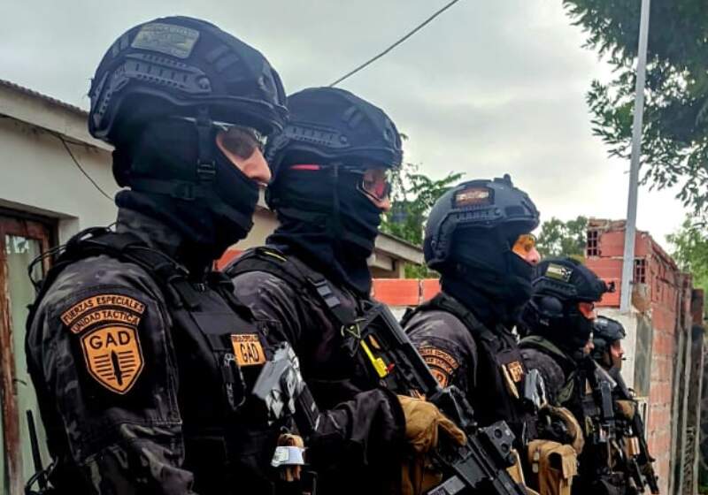 La Policía Comunal actuó por una causa de amenazas agravadas y realizó procedimientos ordenados por el Juzgado de Garantías N° 2.