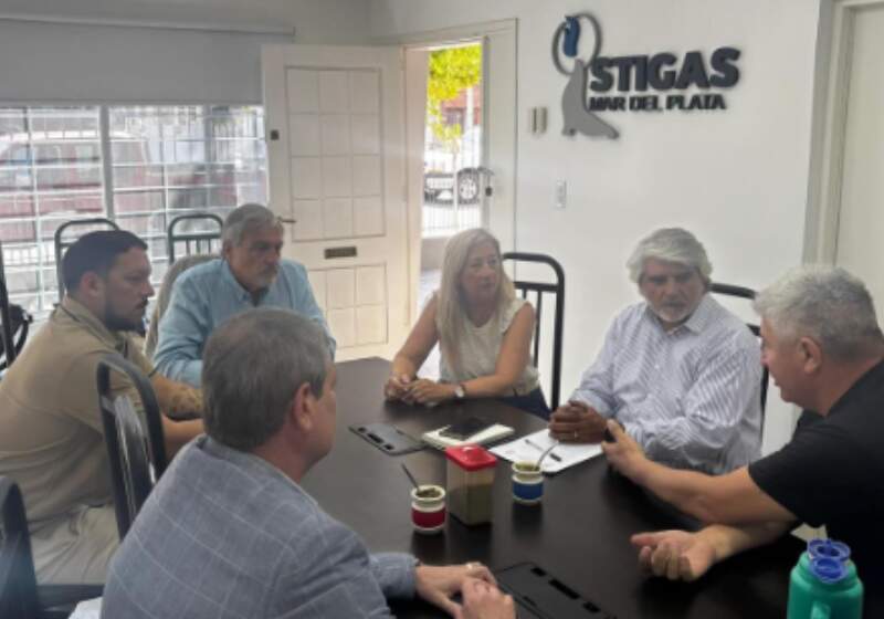 Las autoridades analizaron la situación laboral y productiva de la costa atlántica junto a organizaciones sindicales.