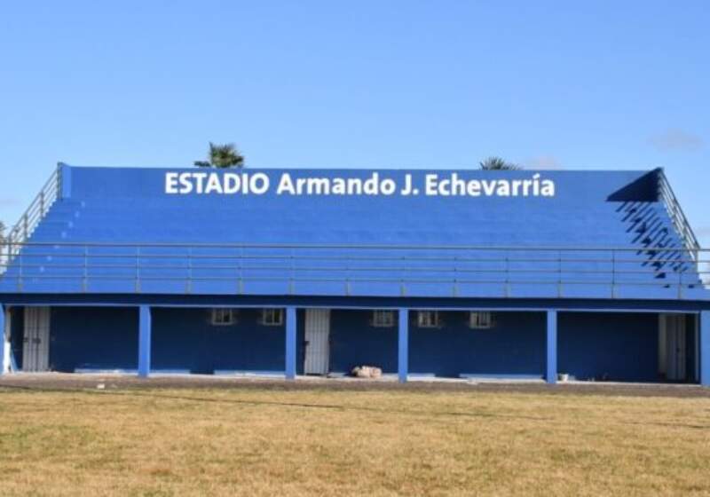 Dirigentes, autoridades deportivas y Aprevide mantendrán reuniones para resolver dónde jugarán las categorías del club en 2026.