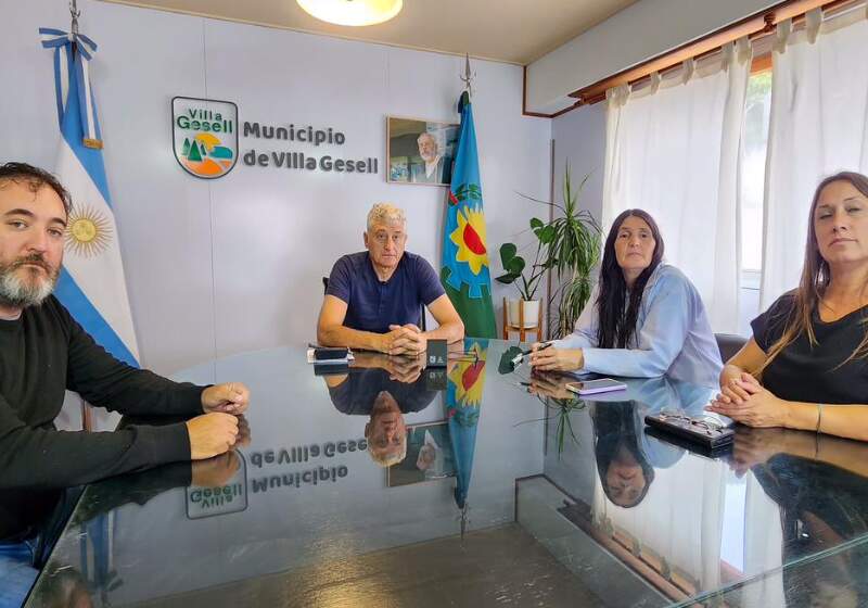 El intendente Gustavo Barrera acordó con el Sindicato de Trabajadores Municipales un aumento que eleva el ingreso de bolsillo.