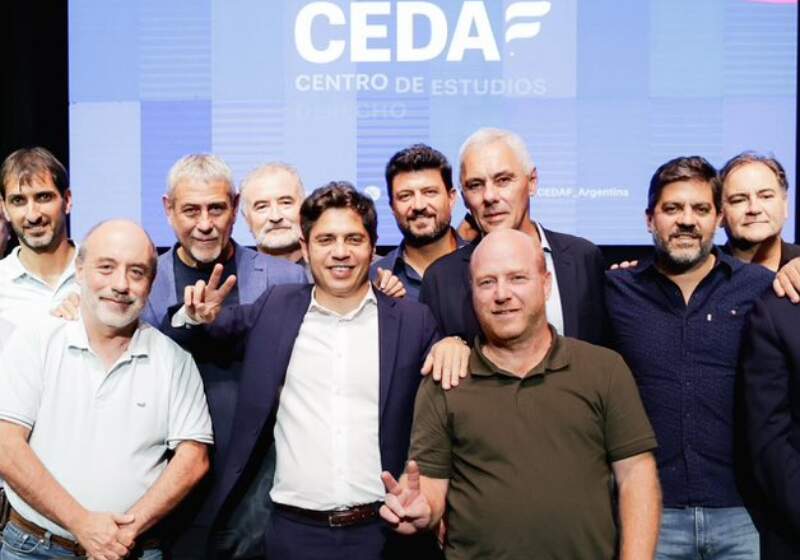 El intendente acompañó la presentación encabezada por Axel Kicillof en La Plata, donde se convocó a fortalecer la militancia en espacios de trabajo y estudio.