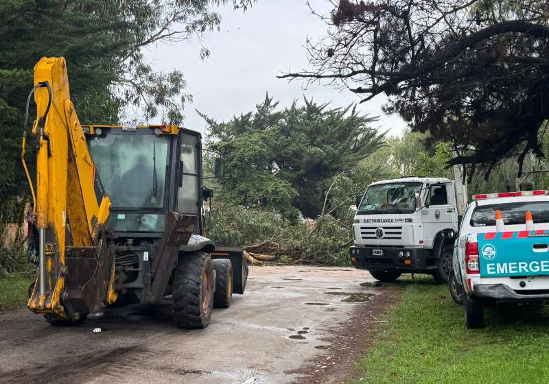 Defensa Civil registró numerosos llamados por ingreso de agua, aunque sin que se notifiquen situaciones de emergencia.