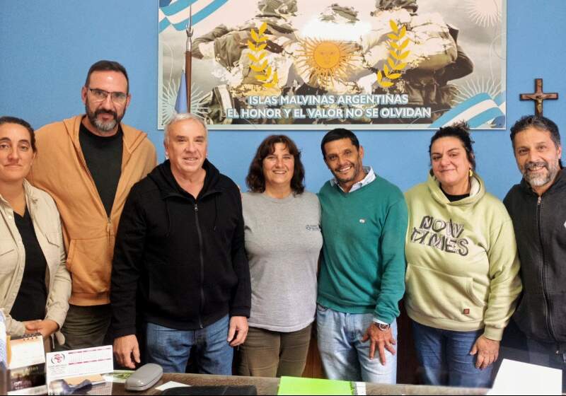 El Secretario de Turismo y Ambiente encabezó una mesa de trabajo para fortalecer la gestión local, ampliar Puntos Verdes y mejorar el destino final.