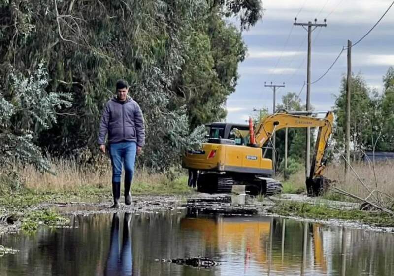 Incluyó el mantenimiento del puente de calle Tahití en la Reserva Forestal Atlántida y la excavación de zanjas en distintos puntos para mejorar el escurrimiento.