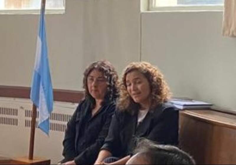 Marcela Lallera, Secretaria de Economía y Anabella Ferreyra, Contadora General, respondieron preguntas de los ediles.  