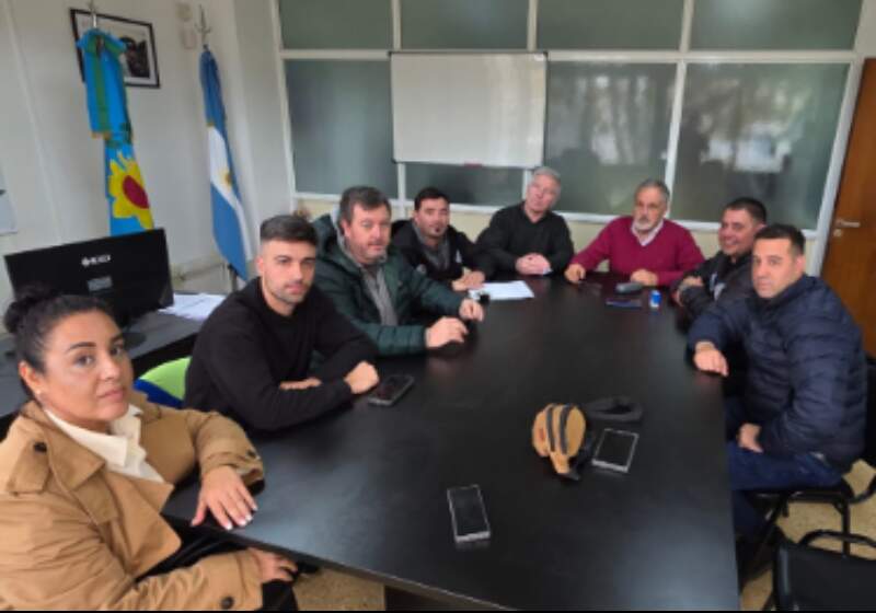 En una audiencia en el Ministerio de Trabajo, Cametap se comprometió a pagar los sueldos el lunes. El gremio anunció que levantará la medida cuando se acrediten los salarios.