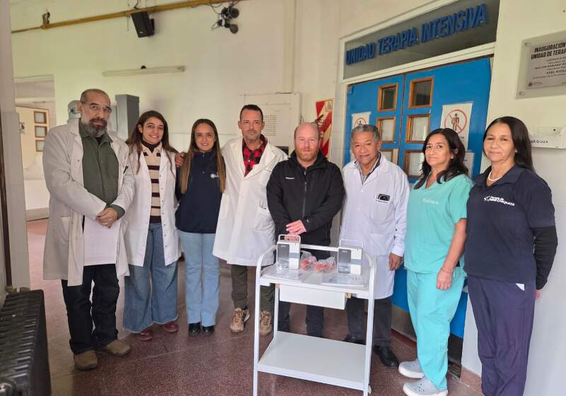 Se informó de la incorporación de dos bombas de infusión fortalecerá la UTI y el quirófano del establecimiento municipal.