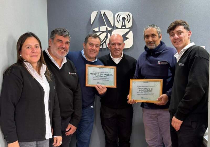 Aniceto Mendiola, Mariano Llauró, Javier Vidal y Fernando Rostan recibieron un reconocimiento por su trayectoria en las sedes de Coronel Vidal y Mar de Cobo.