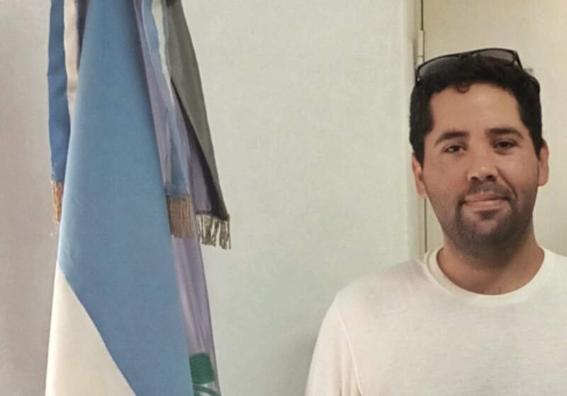 El consejero de Mar Chiquita Libre y Justa afirmó que la presidenta, María Alicia López actuó de manera irresponsable y que su proceder podría vulnerar derechos de menores.