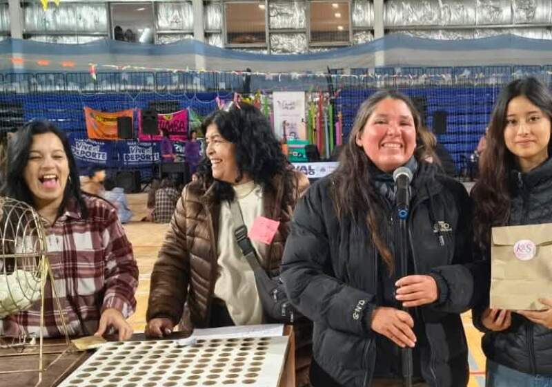 El Polideportivo Municipal fue sede del inicio con propuestas culturales y recreativas para la comunidad.