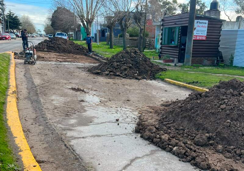 La Delegación Santa Clara informó el inicio de tareas por etapas en la zona de las 5 Esquinas para mejorar la calzada y ordenar la circulación vehicular.