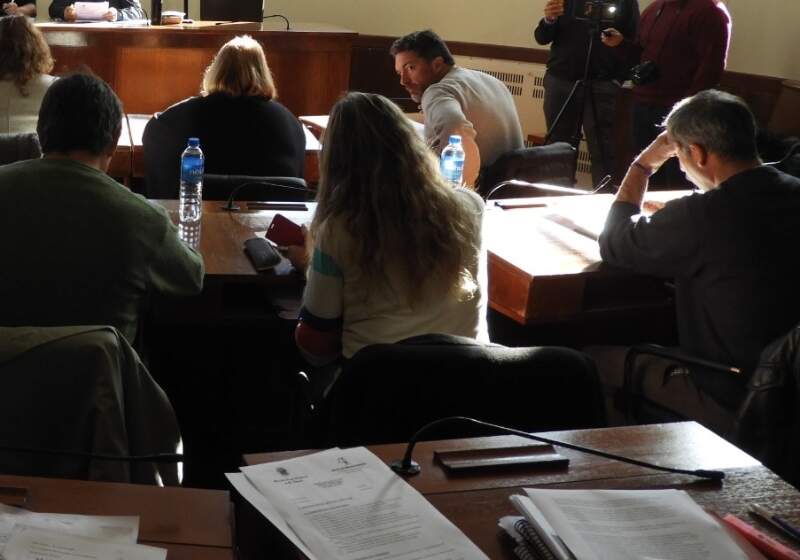 El bloque que preside Patricia Heltner alertó de riesgos para la libertad de expresión y falta de precisión jurídica..