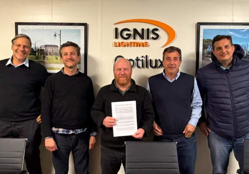 Ignis Lighting firmó su incorporación voluntaria en una jornada institucional con autoridades de Mar Chiquita